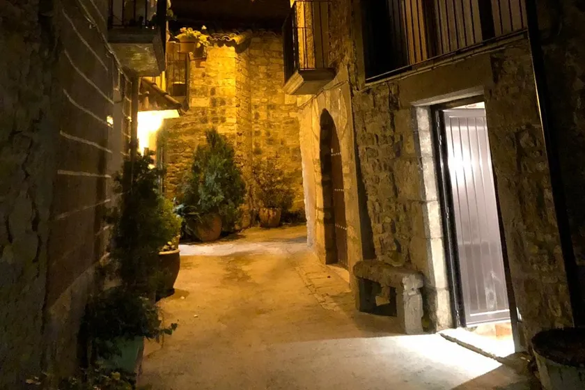 Casa Tato Figuerola d'Orcau - Image 1