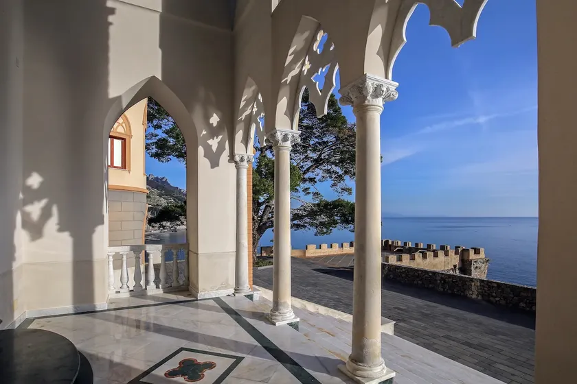 Starhost - CASTLE MEZZACAPO seaview terrace, garden and parking - Image 1