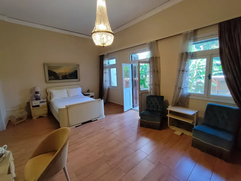 Elpida Downtown Garden Villa - Historic Home, Chania Center - Image 1