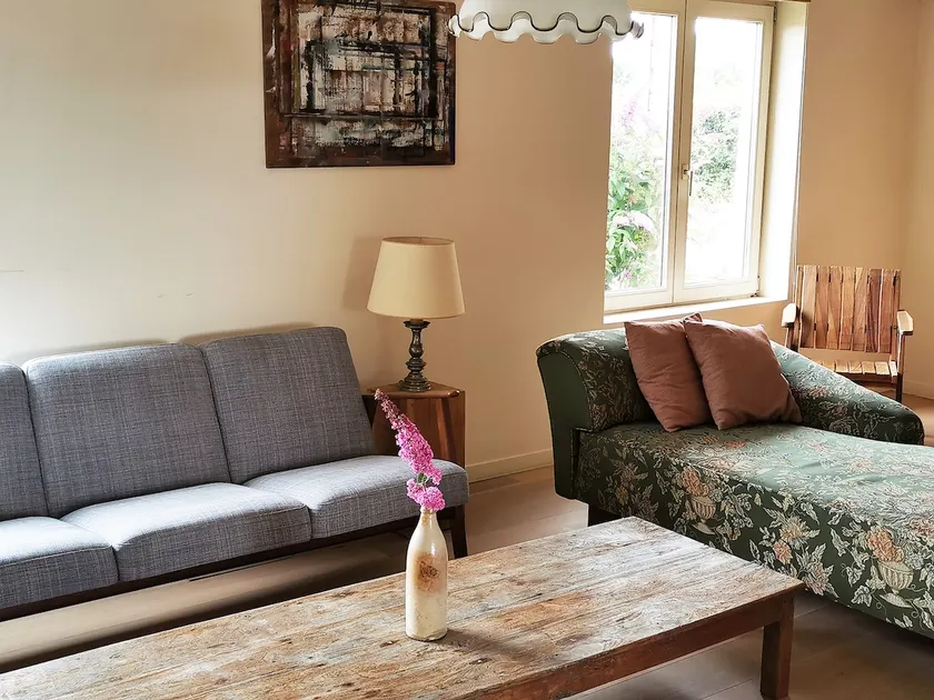 Cottage in Flanders Fields - Image 1