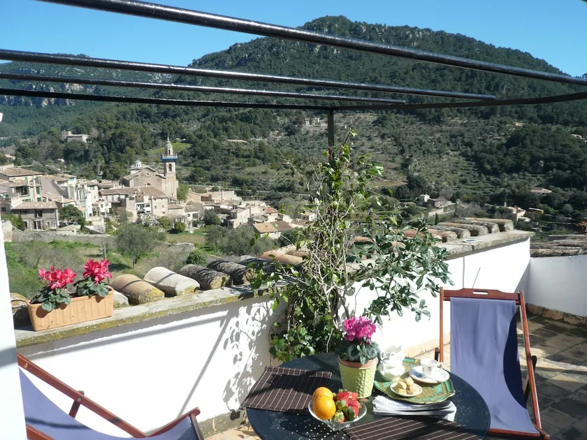 Miravila, charming traditional house. - Image 1