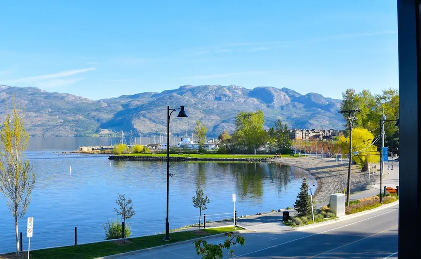 West Kelowna Beach House - Urlaubsträume werden wahr! - Image 1