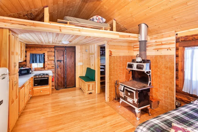 Bridge Cabin, your own Alaska home by the creek - Image 1
