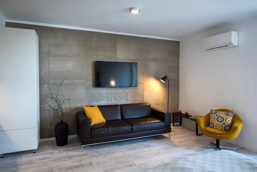 Loft Apartman - Image 1