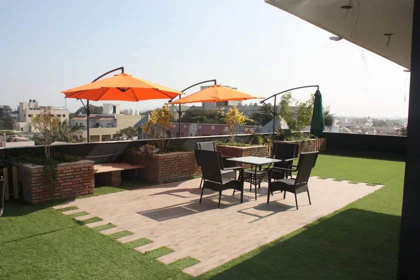 Luxury Service apartment at Indore - Image 1