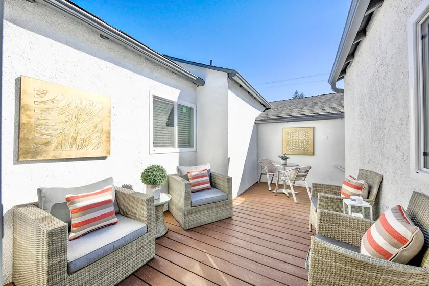 Private Patio Home btw Disneyland & Hollywood DTLA - Image 1