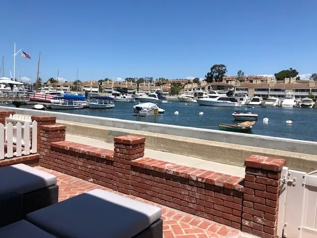 Balboa Island Beautiful Bay Front Ocean Beach House - Image 1