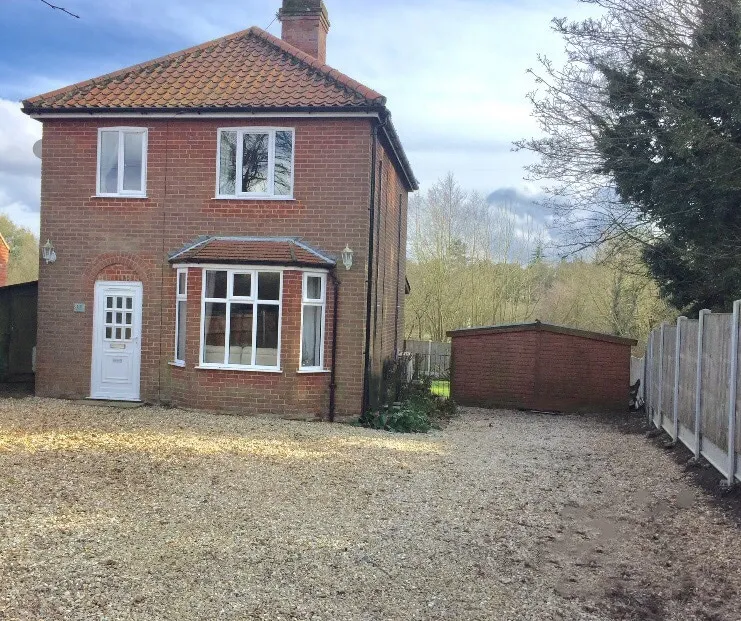 Friarscroft Lodge Holiday Home - Image 1