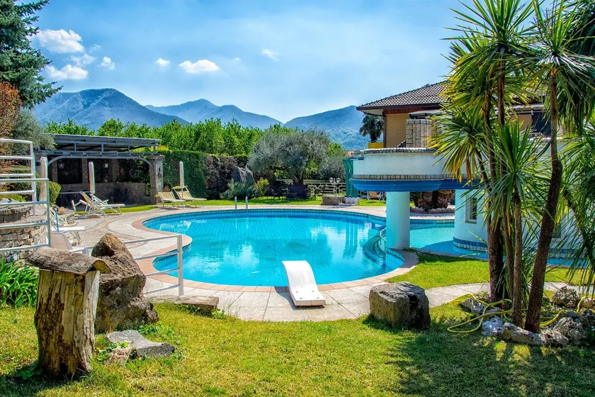 Breakfast at Tiffany's - Villa Bei Ricordi - Image 1