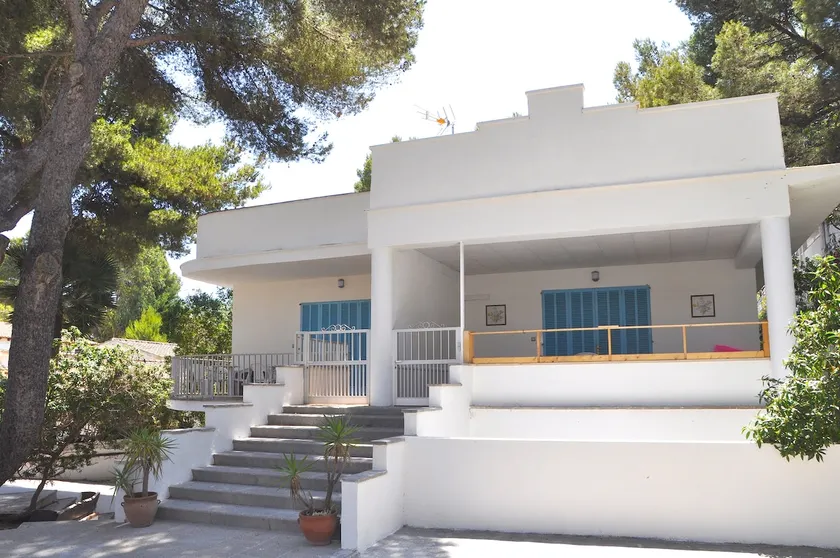 Houm Villa Plaza Arosa - Image 1