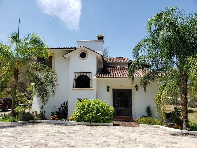 Casa Palmeras - Image 1
