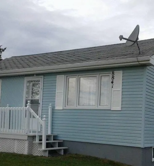 Coastal Cottage in the Acadian Peninsula - Image 1