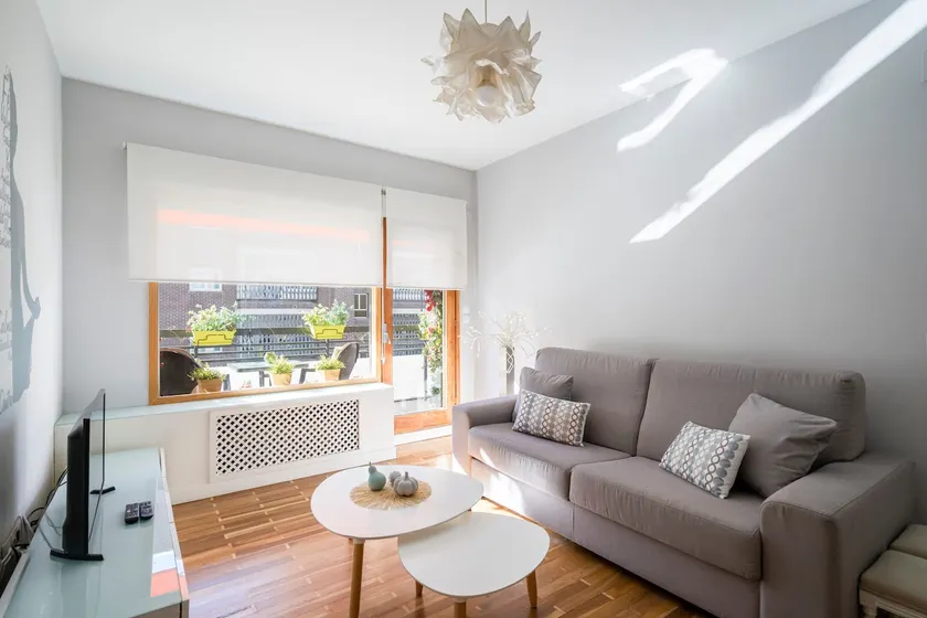 Charming flat with a terrace - Madrid D.FER - Image 1