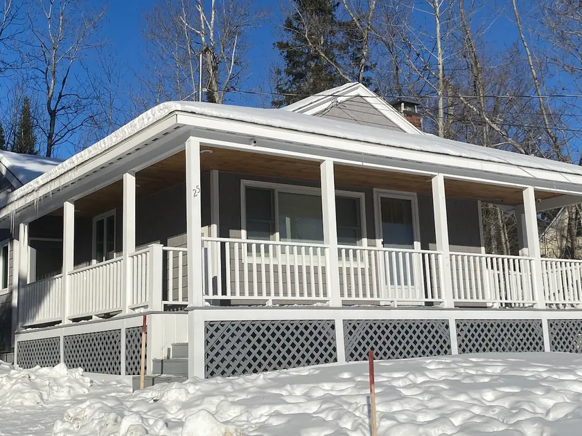 Lazy Moose Cottage - Image 1