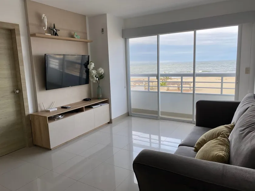 Oceanfront apartment. Urb Altamar 2 - Image 1