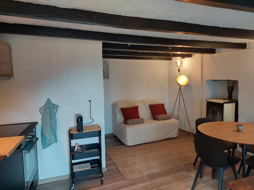 Apartment in a Ticino house - Image 1