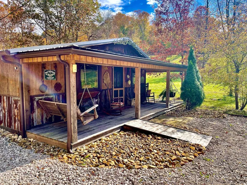 Lucky Creek Cabin - Image 1