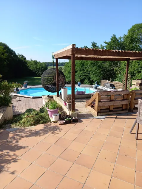 Large country house - Image 1