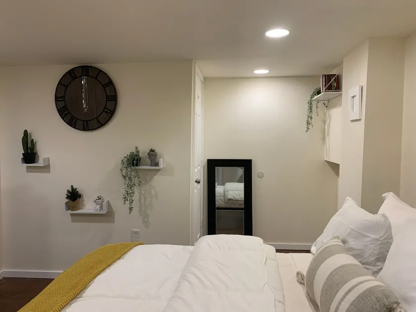 Private 1 BR/1BA Unit - 2 Miles to National Mall - Image 1
