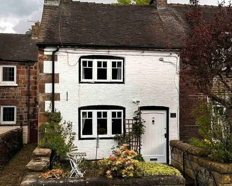 2 bedroom accommodation in Cheddleton, near Leek - Image 1