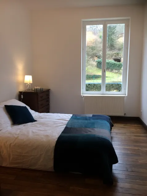 3 rooms + kitchen, private access. - Image 1