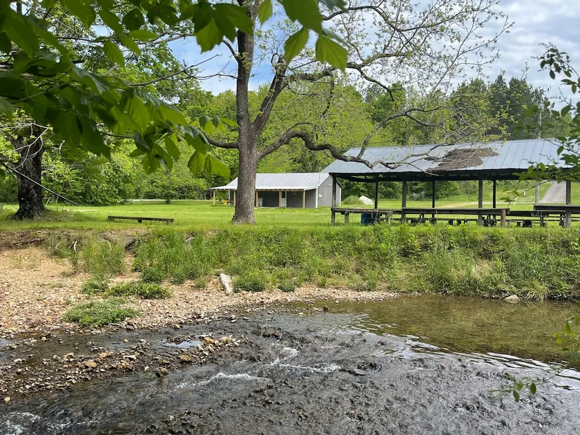 WR’s Saw Creek Cabin - Image 1
