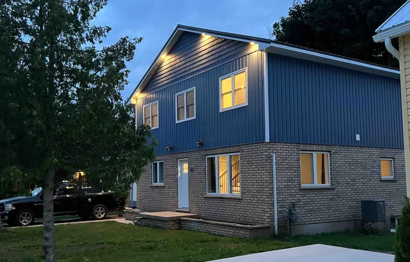 Holiday House on Huron - Image 1