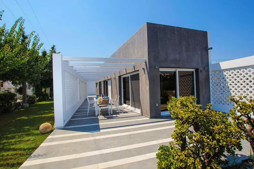 Villa Elpiniki - Image 1