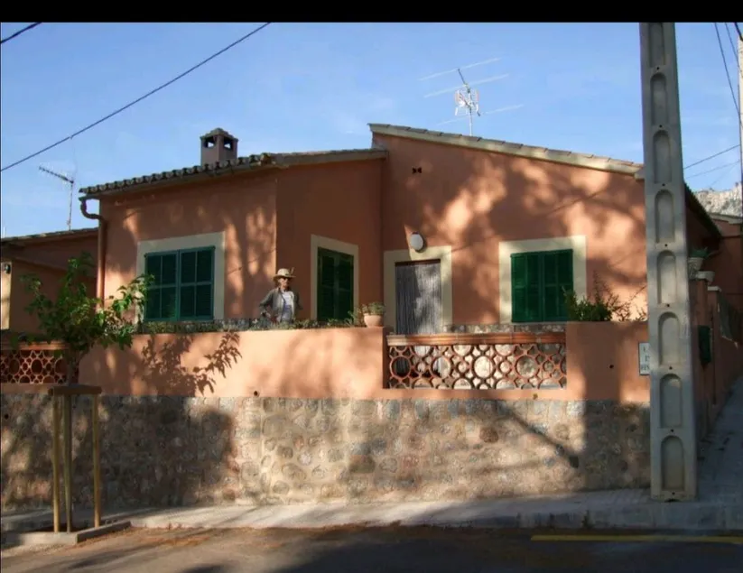 Very quiet house near the beach - Image 1