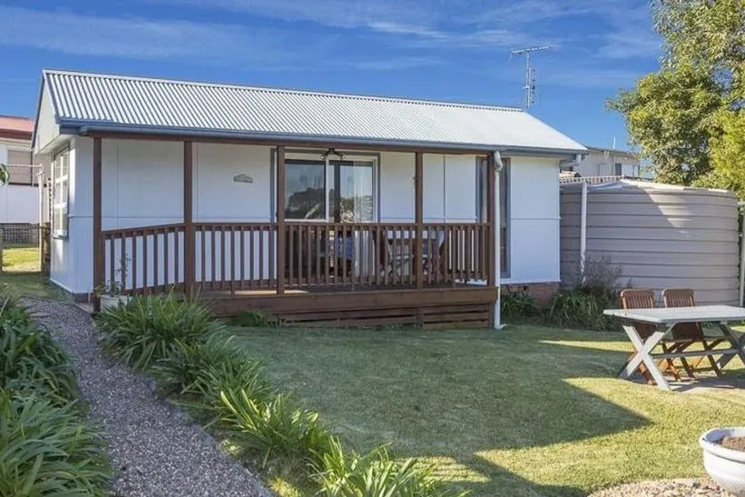 North Durras Beach Cottage - Image 1