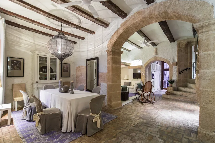 Luxueuse maison de ville à Javea, avec grand patio intérieur, piscine et terrasses - Image 1