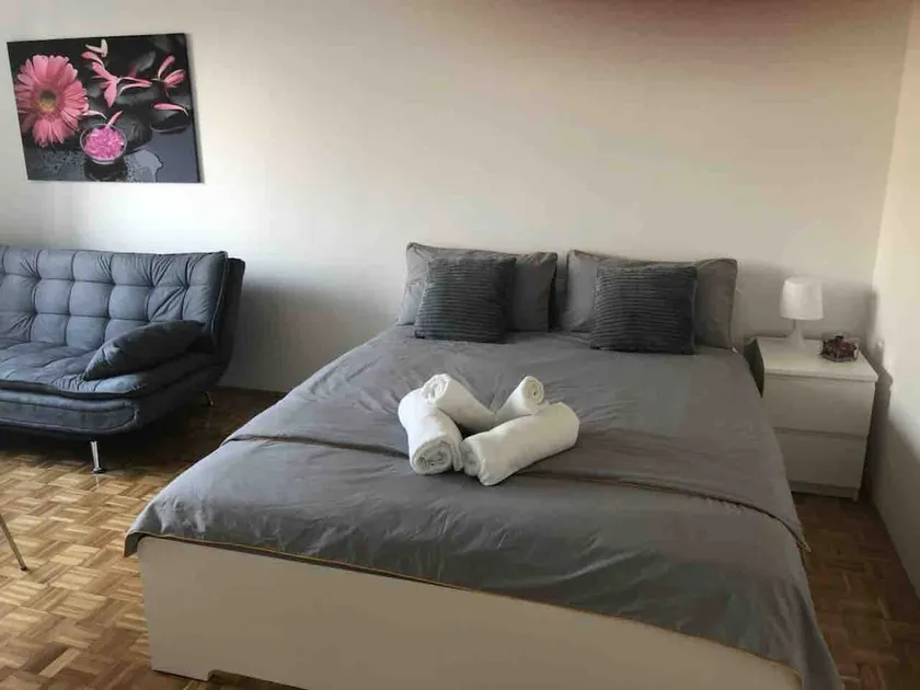 MIA APARTMENT;1double bed, 1sofa bed, FREE PARKING - Image 1