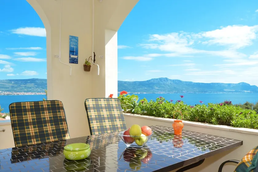 ALBUS 2 sea view for 4+1 persons, 160m from beach - Image 1