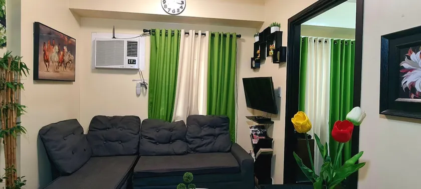 A Refreshing Condo Unit Near BGC, Ortigas & Makati with NETFLIX and WiFi - Image 1