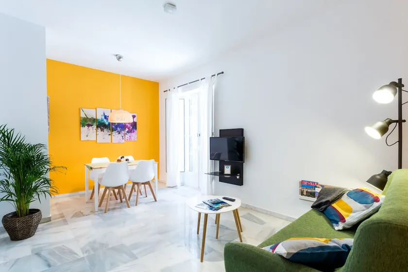 Uniko Home Sevilla - Alameda - Image 1
