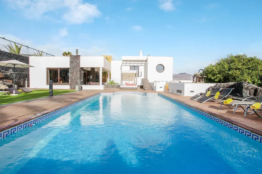 Villa Abaego - Image 1