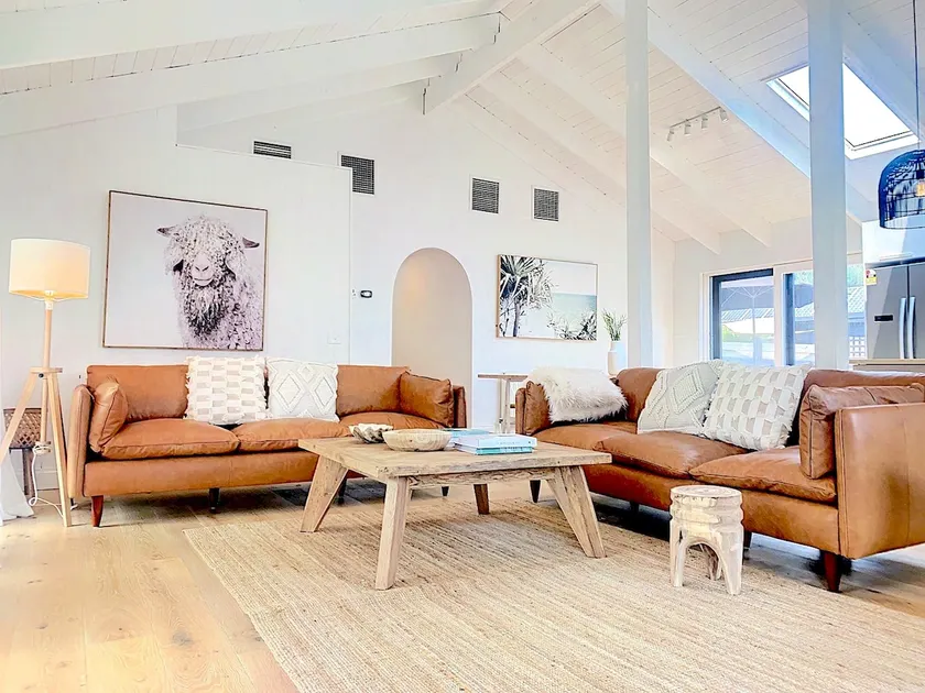 Mount Martha Renovated Coastal Abode-Village+Beach - Image 1
