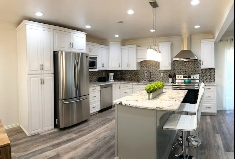 ⭐ Spacious & Modern 4BD/3BA ⭐ Near I-40 - Image 1