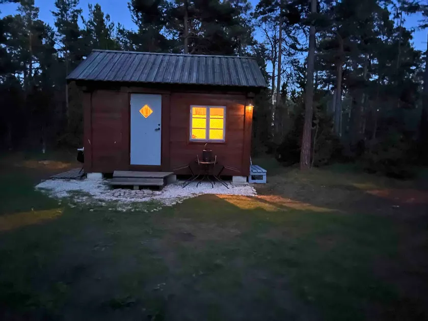 Secluded cabin in Åminne - Image 1