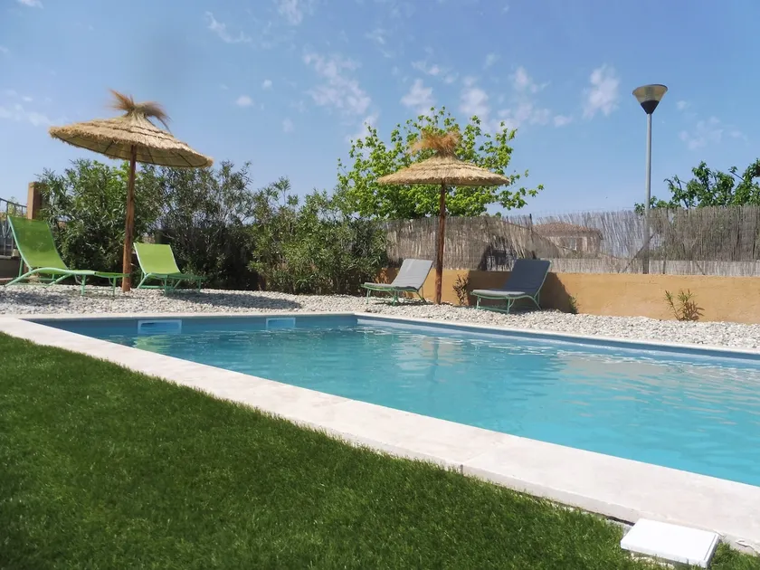 L'Olivier house with swimming pool - Image 1