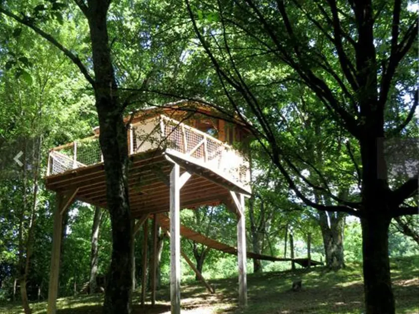 Log Cabin-Romantic-Ensuite-Countryside view - In the Trees - Image 1