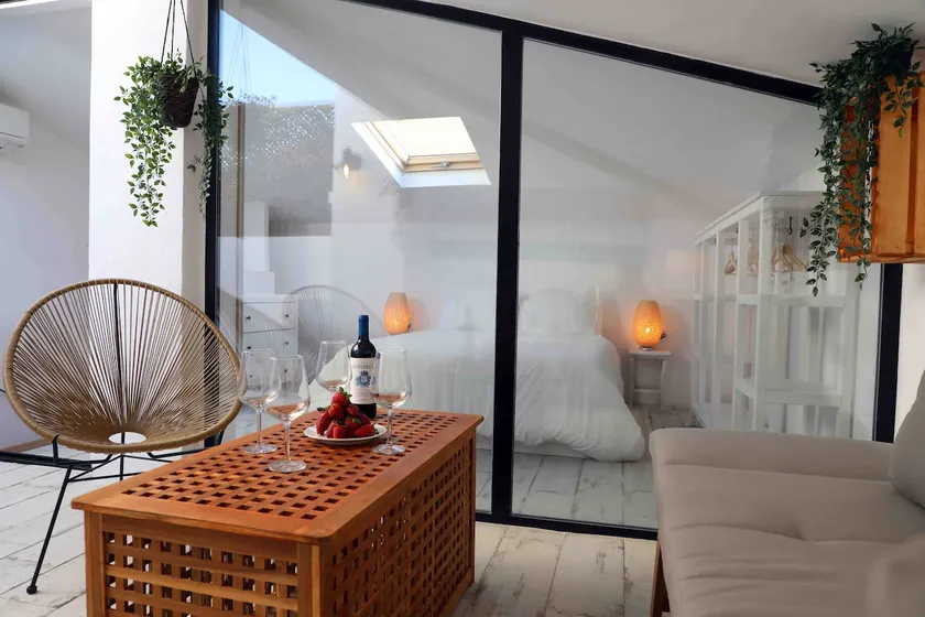 DUPLEX with private TERRACE close to the BEACH - Image 1