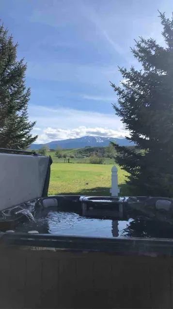 Rustic & cozy Getaway Beautiful views - Image 1