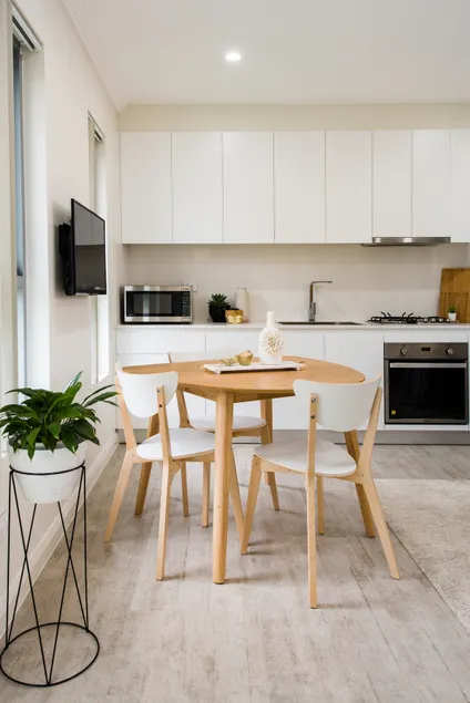 Modern Monochrome at a Stylish Designer Guesthouse in Bexley - Image 1