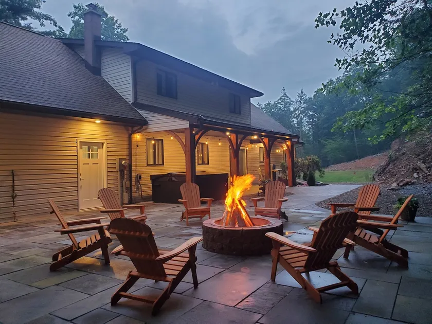 Chubb Hollow Retreat:Clean7BR/6BA+HotTub*Spacious - Image 1