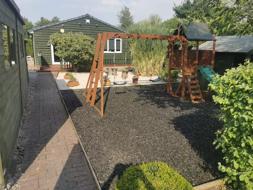 Green Street Retreat - Image 1