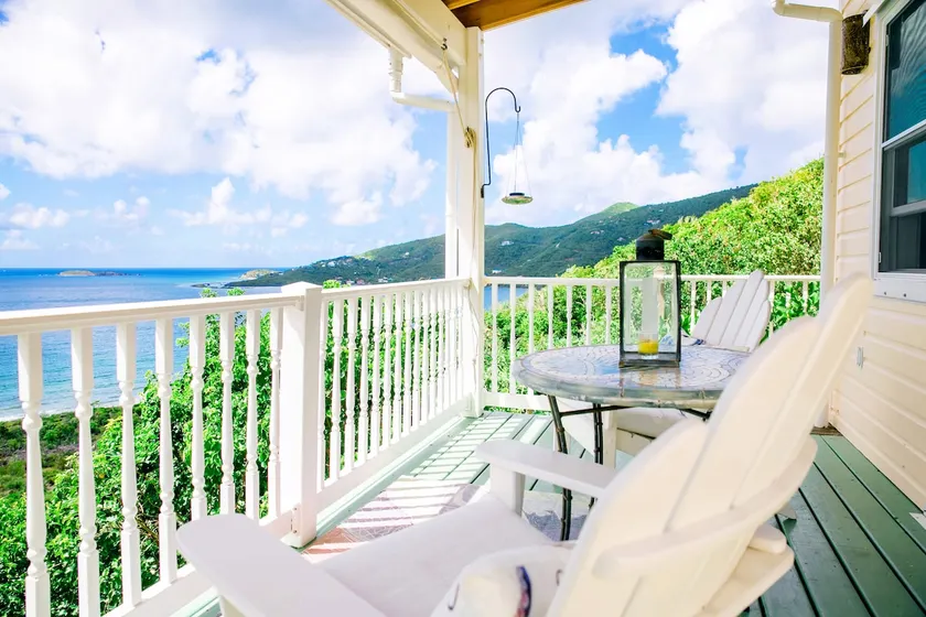 House of Open Arms Cottage: AC, White Water Views,Romantic, Private,! - Image 1