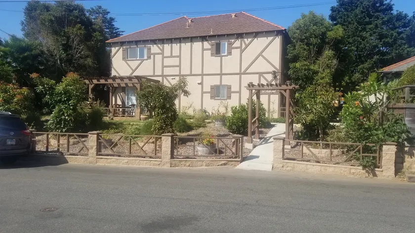 Great location to Ocean W/Patio! Family Getaway - Image 1