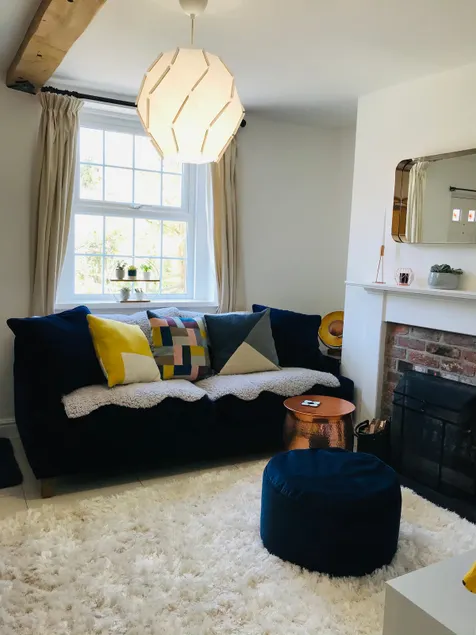 5 Star Cozy Cottage Longleat & Centre Parcs 5 min - Image 1