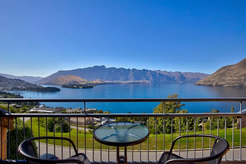Amazing View Home - Image 1